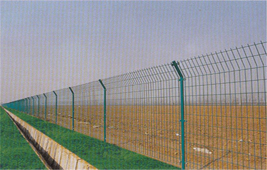 養殖護欄網2米高2米寬的價格安裝要求