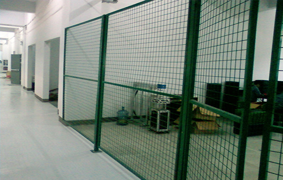 1.1米機非隔離護欄制作的工藝流程